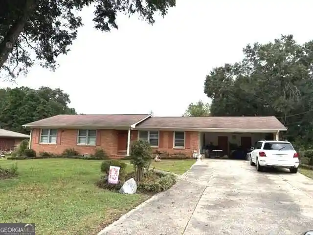 Photo 1 of Single family home for sale at 229 Roberts St, Griffin, GA 30224 | MLS# 10867928 | Listing updated on 2026-10-20
