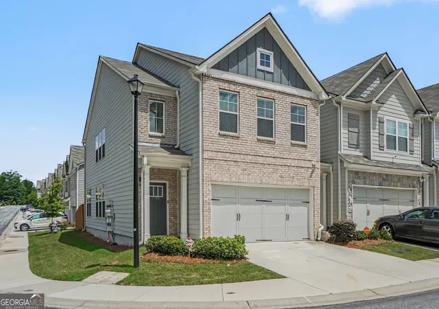 3rd image of 7740 Baron Rd, Fairburn, GA 30213 | MLS# 10802777