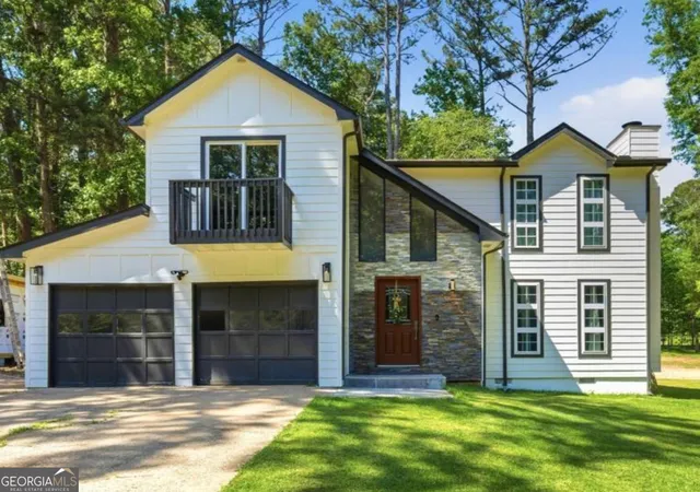 Photo 1 of Single family home for sale at 200 Huntcliff Ct, Fayetteville, GA 30214 | MLS# 10766308 | Listing updated on 2026-09-06
