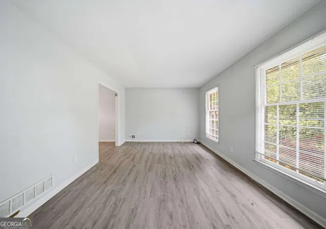 Photo 3 of Sale Pending at 2719 Galaxy Ct, Decatur, GA 30034 | MLS# 10736964 | Listing updated on 2026-09-30