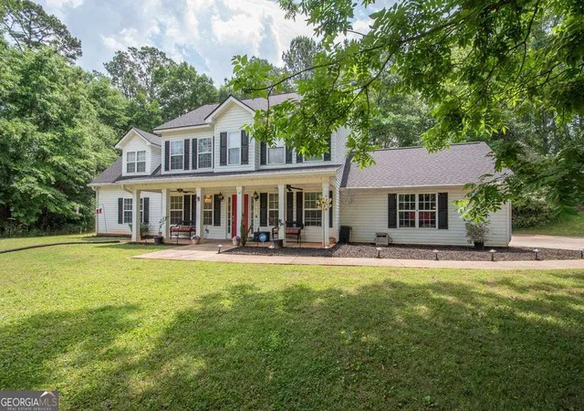 Homes for sale in Grantville, GA | 67 Roger Arnold Road, Grantville, GA 30220 | MLS# 10769603