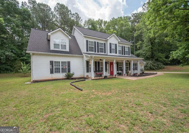 Homes for sale in Grantville, GA | 67 Roger Arnold Road, Grantville, GA 30220 | MLS# 10769603