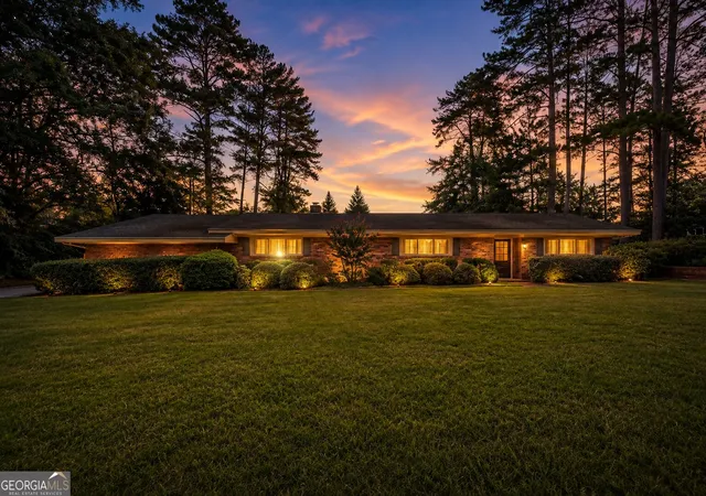 1st image of 104 Woodlawn Pl, Thomaston, GA 30286 | MLS# 10822033