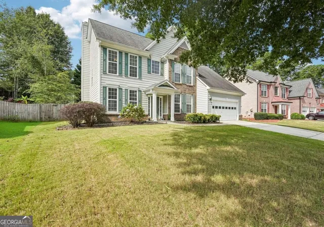 Photo 2 of Single family home for sale at 4010 Embassy Wy, Lilburn, GA 30047 | MLS# 10833048 | Listing updated on 2026-09-07