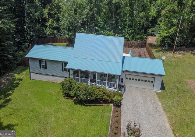 3rd image of 9 Ballard Dr, Griffin, GA 30223 | MLS# 10807386