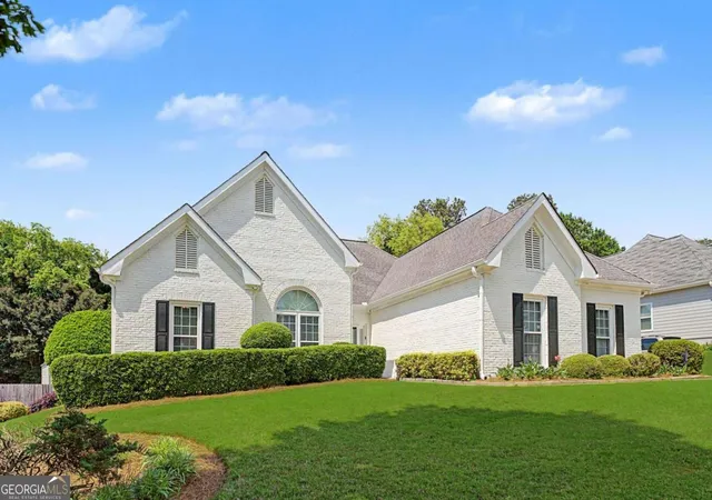 Photo 3 of Single family home for sale at 4045 Cherry Ridge Walk, Suwanee, GA 30024 | MLS# 10767677 | Listing updated on 2026-10-01