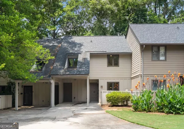 Photo 1 of Condo for sale at 922 Cedar Crk S, Marietta, GA 30067 | MLS# 10804384 | Listing updated on 2026-09-04