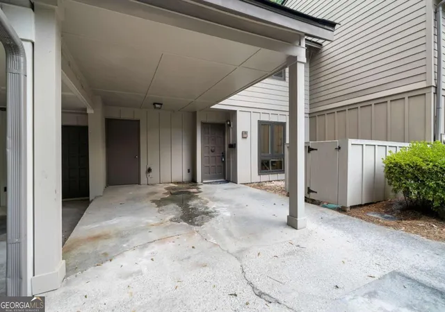 Photo 3 of Condo for sale at 922 Cedar Crk S, Marietta, GA 30067 | MLS# 10804384 | Listing updated on 2026-09-04