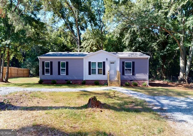 Homes for sale in Bethlehem, GA | 69 Angel St, Bethlehem, GA 30620 | MLS# 10802309
