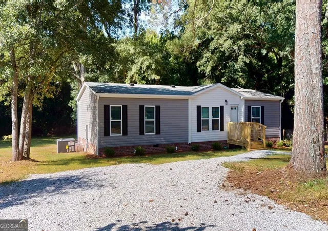 Homes for sale in Bethlehem, GA | 69 Angel St, Bethlehem, GA 30620 | MLS# 10802309