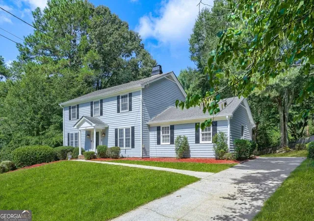 Photo 2 of Single family home for sale at 5717 Braddock Ct, Atlanta, GA 30350 | MLS# 10808113 | Listing updated on 2026-09-07