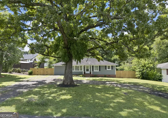 Photo 3 of Single family home for sale at 1306 Calhoun Ave, Rome, GA 30161 | MLS# 10793974 | Listing updated on 2026-08-31