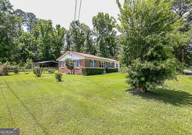 Homes for sale in Bloomingdale, GA | 7 Oak St, Bloomingdale, GA 31302 | MLS# 10781146