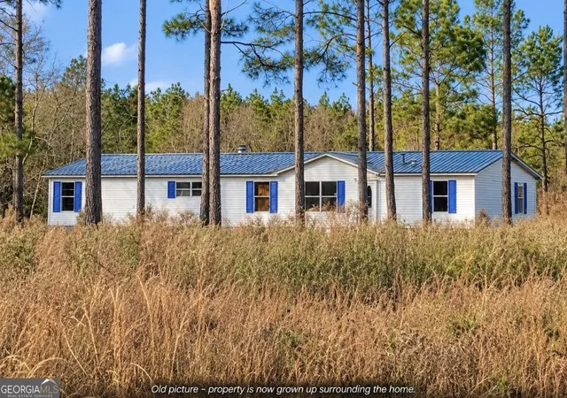 Photo 1 of Manufactured home for sale at 301 Brown Rd, Pitts, GA 31072 | MLS# 10880573 | Listing updated on 2026-10-29