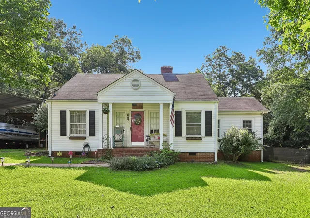 Homes for sale in Thomaston, GA | 507 Stewart Ave, Thomaston, GA 30286 | MLS# 10797220
