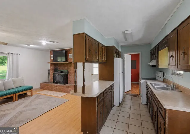 Photo 3 of Single family home for sale at 495 Sconyers St, Metter, GA 30439 | MLS# 10821092 | Listing updated on 2026-09-04