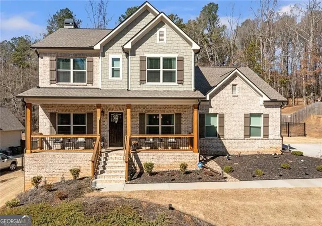 Photo 1 of Single family home for sale at 2113 Hope Ln, Monroe, GA 30656 | MLS# 10833941 | Listing updated on 2026-09-10