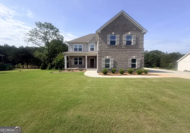 Photo 2 of Single family home for sale at 2577 Blazing Star Ct, Statham, GA 30666 | MLS# 10702096 | Listing updated on 2026-05-29