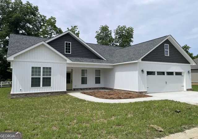 1st image of 116 Pecan St, Cochran, GA 31014 | MLS# 10798582