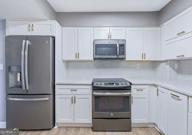 Homes for sale in Atlanta, GA | 2870 Pharr Court South Nw #2401, Atlanta, GA 30305 | MLS# 10705646