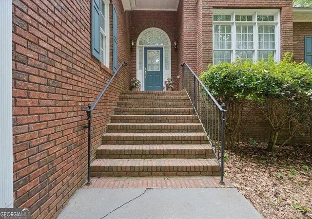 3rd image of 971 Cochran Rd, Covington, GA 30014 | MLS# 10776232