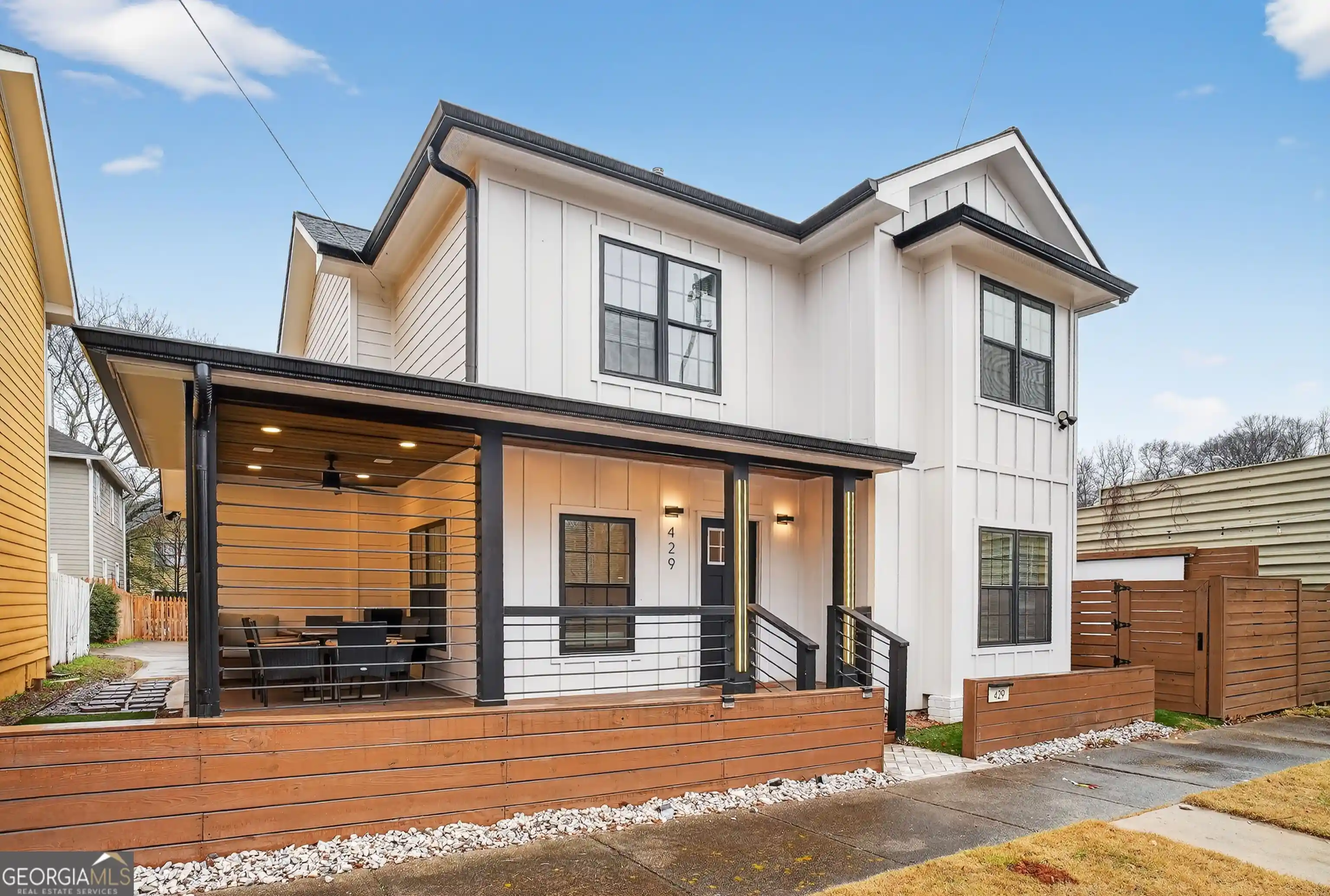 Photo 1 of Single family home for sale at 429 Grant St Se, Atlanta, GA 30312 | MLS# 10882527 | Listing updated on 2026-10-31