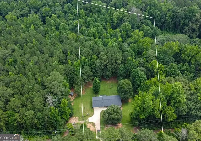 Homes for sale in Griffin, GA | 3966 W Mcintosh Rd, Griffin, GA 30223 | MLS# 10793915