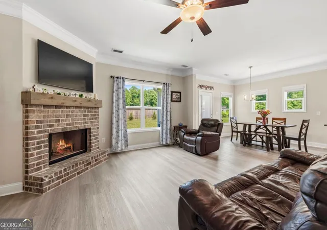 Photo 4 of Single family home for sale at 145 Pearl Moon Dr, Eatonton, GA 31024 | MLS# 10772454 | Listing updated on 2026-09-14