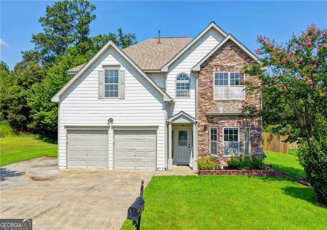 2nd image of 220 Nichols Dr, Suwanee, GA 30024 | MLS# 10817805