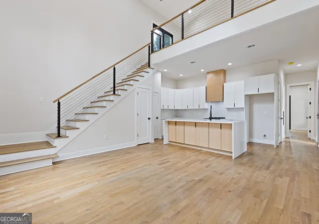 Photo 4 of Single family home for sale at 631 Flat Shls Ave SE, Atlanta, GA 30316 | MLS# 10816136 | Listing updated on 2026-08-13