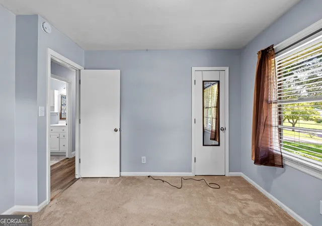 Photo 4 of Sale Pending at 1732 E Mercer Dr, Griffin, GA 30223 | MLS# 10793968 | Listing updated on 2026-09-11