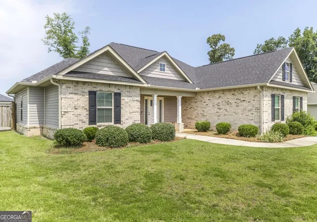 Homes for sale in Byron, GA | 107 Chatham Ct, Byron, GA 31008 | MLS# 10800220