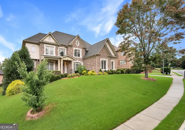 2nd image of 2552 Stone Manor Dr, Buford, GA 30519 | MLS# 10808641