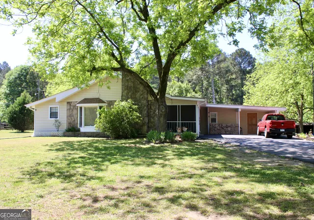 2nd image of 394 Hwy 211 Nw, Winder, GA 30680 | MLS# 10736991