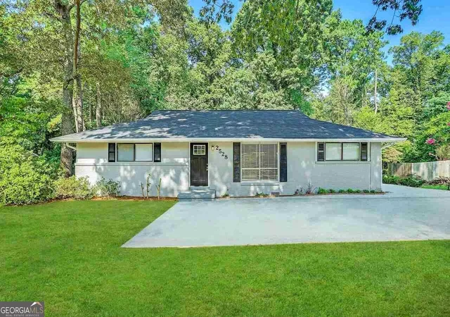Photo 1 of Single family home for sale at 2528 Benson Poole Rd Se, Smyrna, GA 30082 | MLS# 10832928 | Listing updated on 2026-09-08