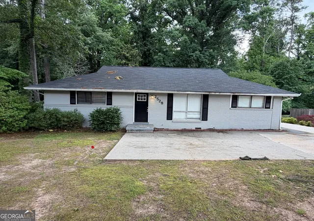 Photo 2 of Single family home for sale at 2528 Benson Poole Rd Se, Smyrna, GA 30082 | MLS# 10832928 | Listing updated on 2026-09-08
