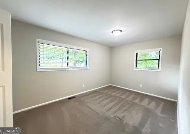 Photo 4 of Single family home for sale at 2528 Benson Poole Rd Se, Smyrna, GA 30082 | MLS# 10832928 | Listing updated on 2026-10-23