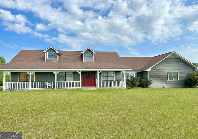 Homes for sale in Waycross, GA | 5690 Drusilla Ln, Waycross, GA 31503 | MLS# 10723852
