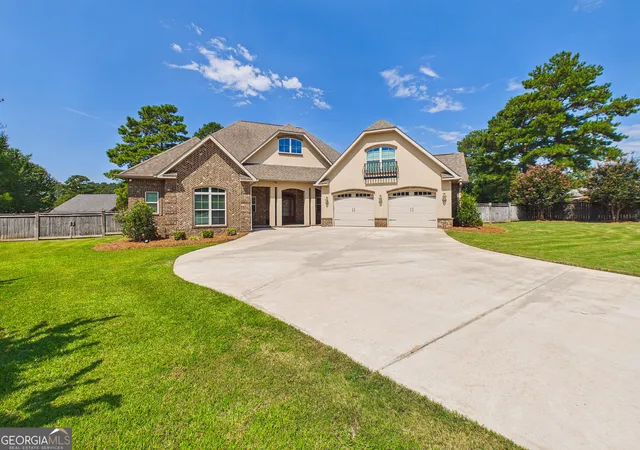 Photo 4 of Sale Pending at 309 Bridgehampton Wy, Perry, GA 31069 | MLS# 10831390 | Listing updated on 2026-09-09