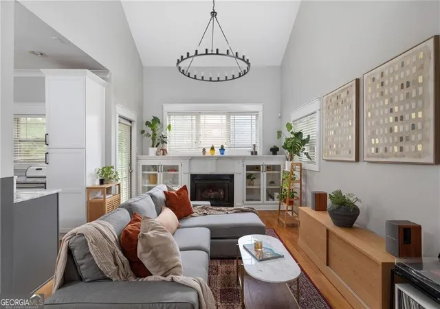 Photo 2 of Townhouse for sale at 655 Mead St SE #48, Atlanta, GA 30312 | MLS# 10816074 | Listing updated on 2026-09-21
