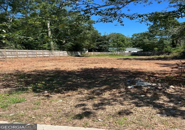 Photo 3 of Single family home for sale at 1013 Davis St, Monroe, GA 30655 | MLS# 10819326 | Listing updated on 2026-08-13