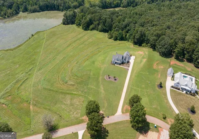 3rd image of 825 N Hampton Way, Monroe, GA 30656 | MLS# 10596612