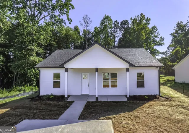 1st image of 195 Kennedy Estates Rd, Carrollton, GA 30116 | MLS# 10822742