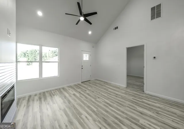 Photo 3 of Sale Pending at 195 Kennedy Estates Rd, Carrollton, GA 30116 | MLS# 10822742 | Listing updated on 2026-09-29