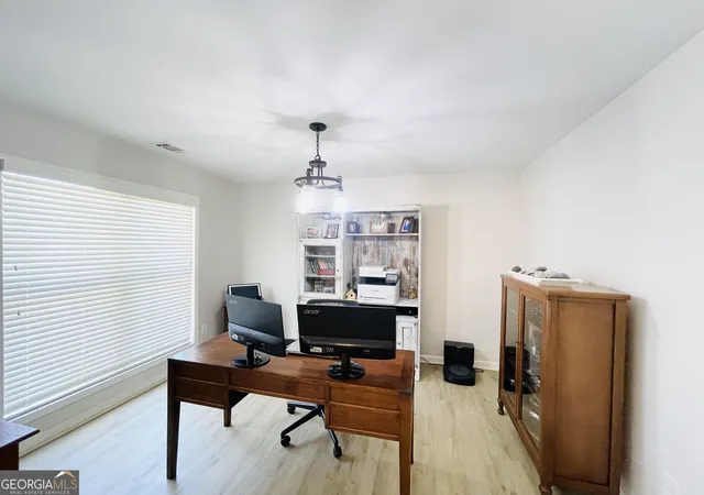 Photo 3 of Single family home for sale at 5313 Shadow Walk Wy, Gainesville, GA 30507 | MLS# 10834111 | Listing updated on 2026-09-06