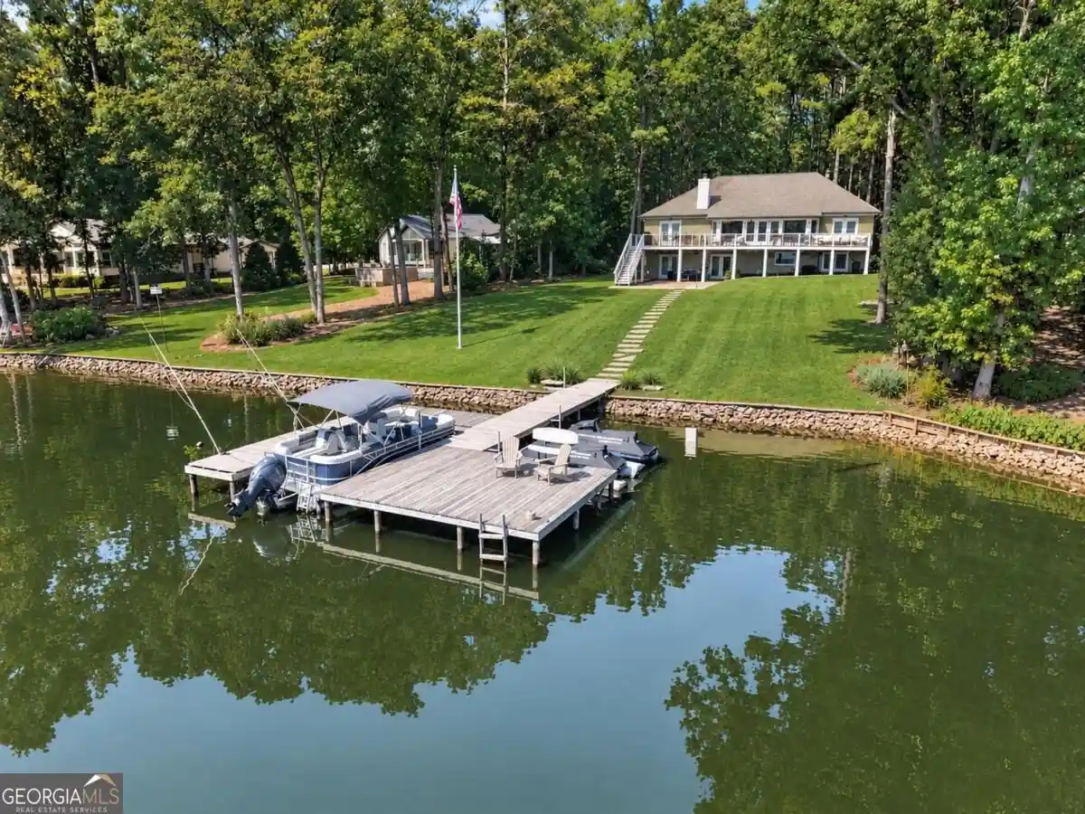 Photo 1 of Single family home for sale at 108 Phoenix Dr, Eatonton, GA 31024 | MLS# 10871610 | Listing updated on 2026-10-26