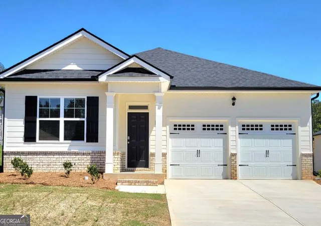 1st image of 134 Oakchase Park Ln, Hampton, GA 30228 | MLS# 10819454