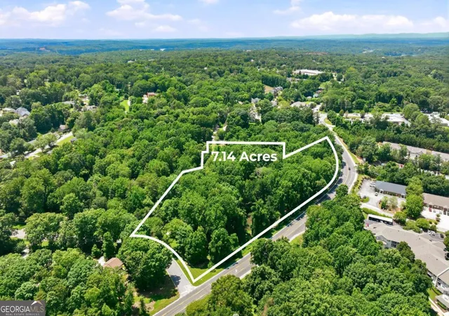 4th image of 1403 Springdale Rd, Gainesville, GA 30501 | MLS# 10803351