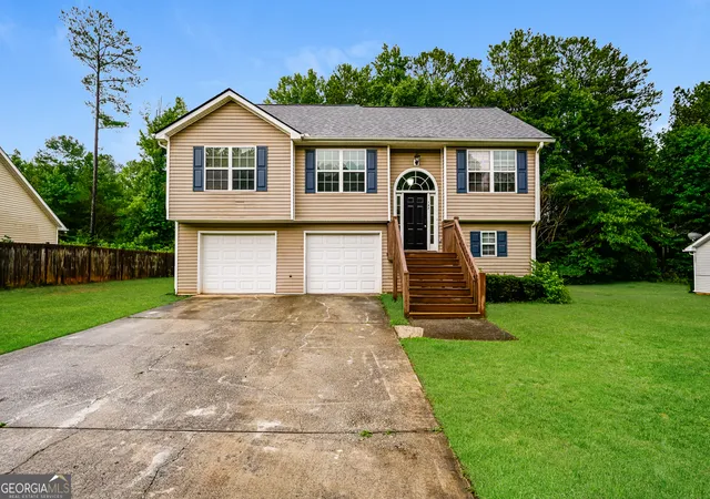 image of 137 Longstreet Cir, Oxford, GA 30054 | MLS# 10818950