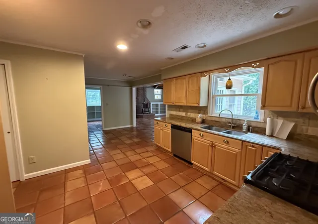 Photo 3 of Single family home for sale at 100 Old Ml Xing, Fayetteville, GA 30214 | MLS# 10787467 | Listing updated on 2026-07-30